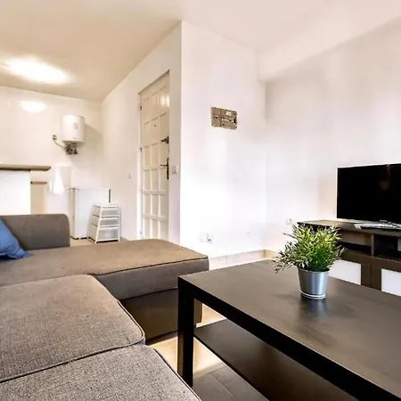 アパート Apartamento De 2 Dormitorios Con Wifi, Cerca De Playa, En プラヤ・デ・ラス・アメリカス